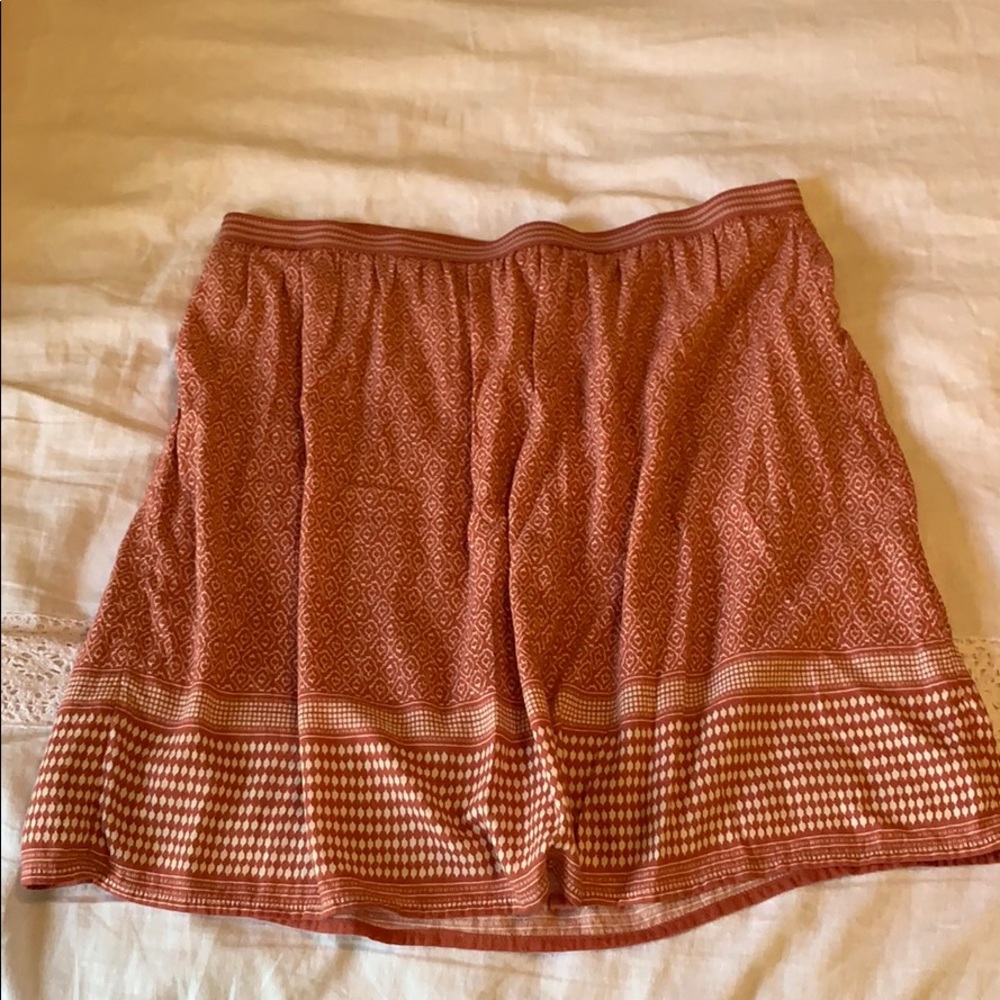 Rust and Cream Old Navy skirt